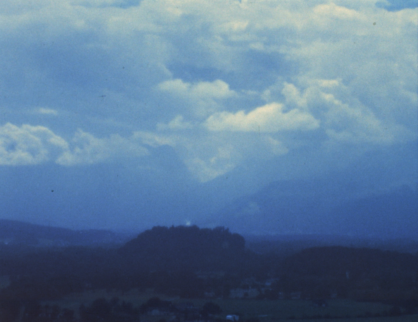 mountain-view-scene1