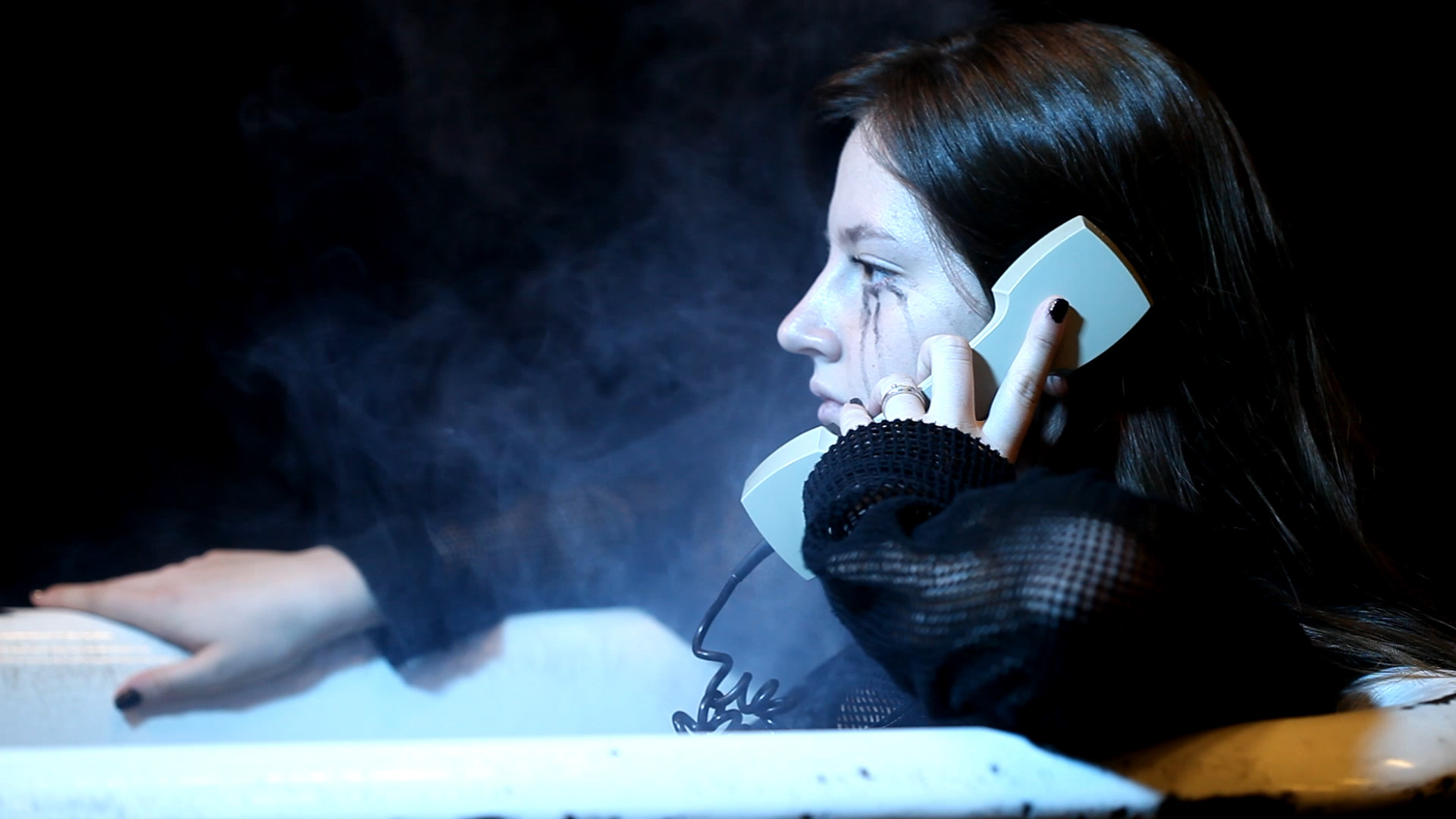 the-whisperers_stills