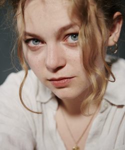 Katharina_Schmirl_Schauspielerinportrait_C_ 7