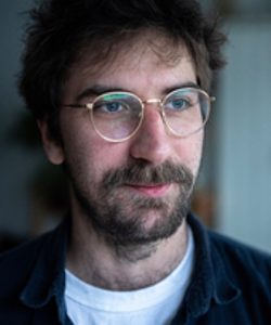 One-Meter-is-Six-Centimeters_Director_Atila-Urbančič